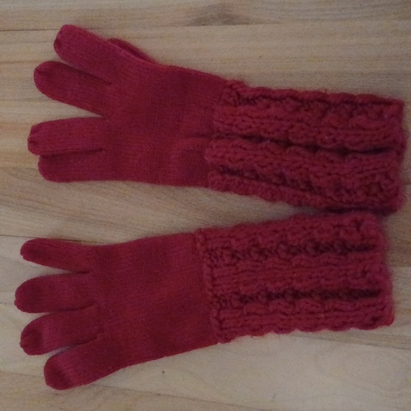 NWOT Marie Claire Red gloves - Picture 2 of 4